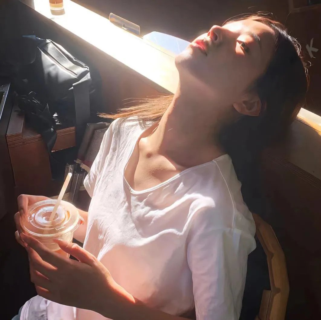 偏爱靠近你
